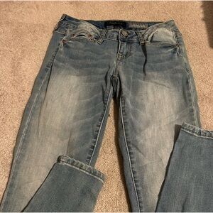 light wash low rise aeropostale jeans